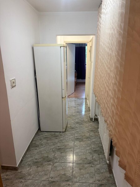 Brancoveanu, Huedin, Straja, de inchiriat 2 camere decomandat 45 mp,